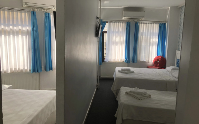Kupa Pension Old City