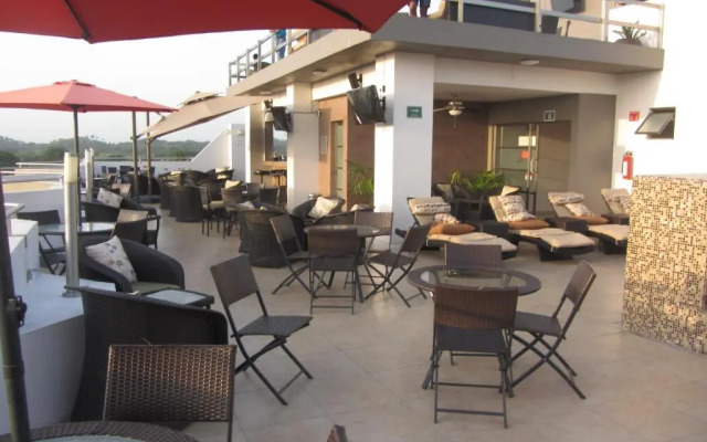 Hotel & Lounge Las Islas