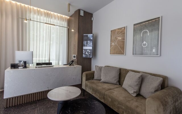 ACRO Upscale Residences