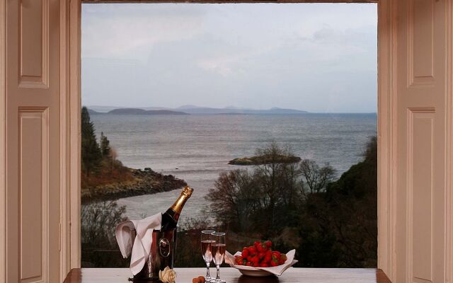 Stonefield Castle Hotel