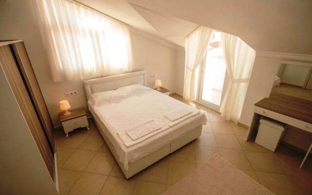 Serenity Apartments 3 by Villamnet