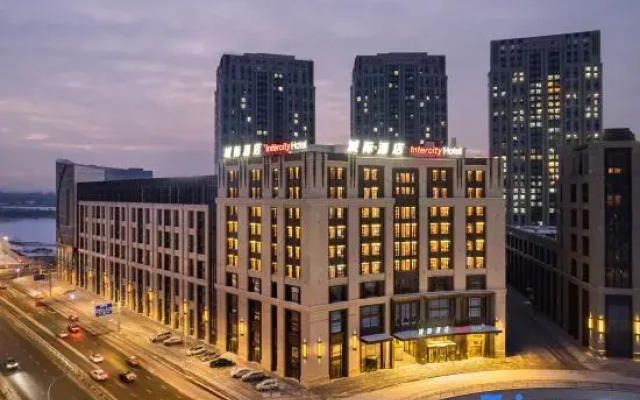IntercityHotel Harbin West Station