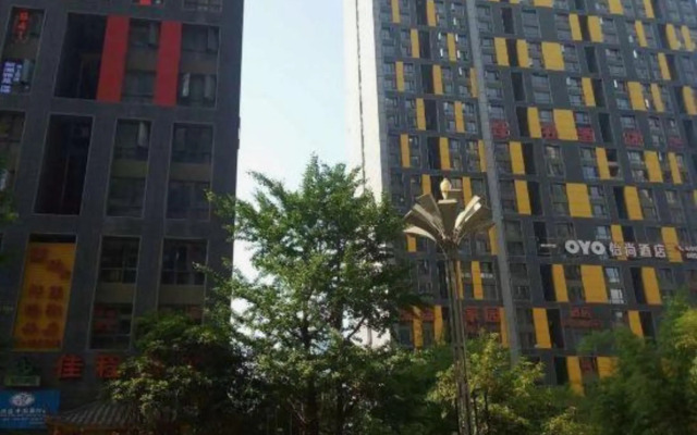 Burris hotel guiyang (exhibition city store)