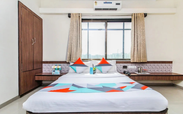 FabExpress Sai Grand Castle Inn