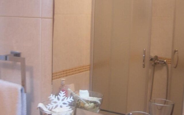 Hotel 7
