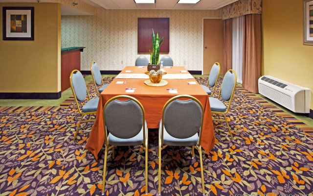 Holiday Inn Express Clearwater East - Icot Center by IHG