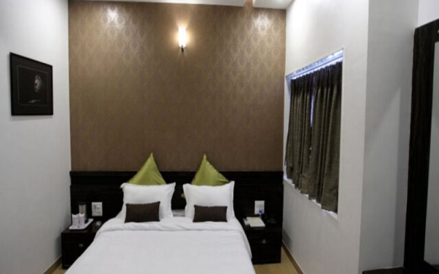 Hotel The Grand Daksh Somnath