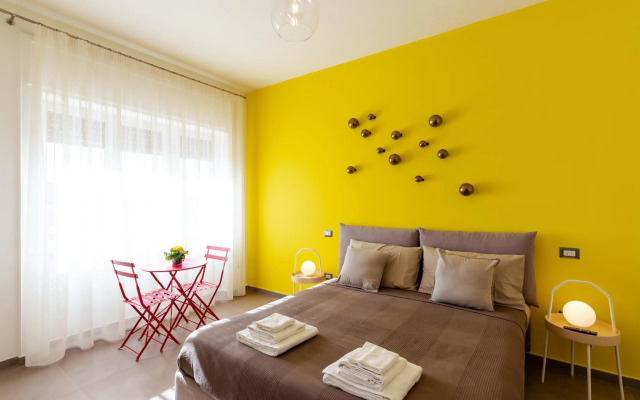 Neapolitan Skyscraper Apartment