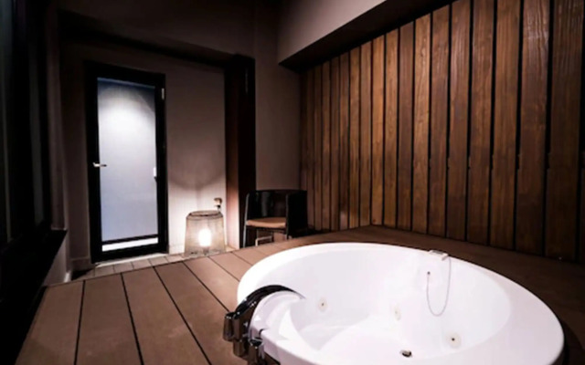 Randor Hotel Namba Osaka Suites