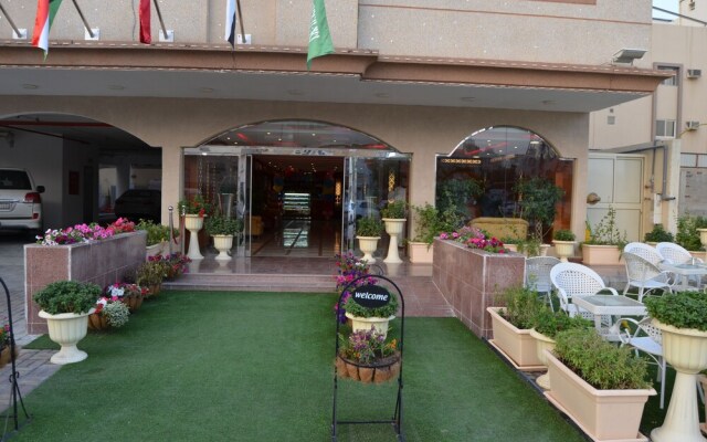 Bodor AL Sharq Suites