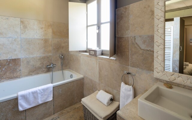 Le Chateau des Cinq Cantons