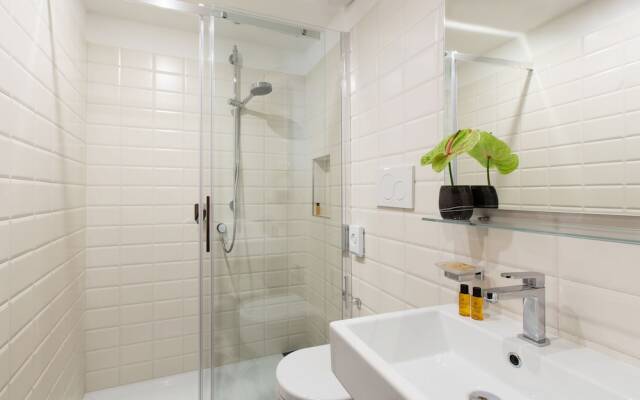 Rome Accommodation - Margana II