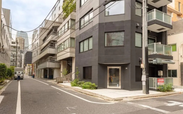 Toranomon Guesthouse 5F