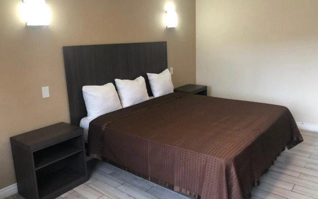Sea Rock Inn - Long Beach