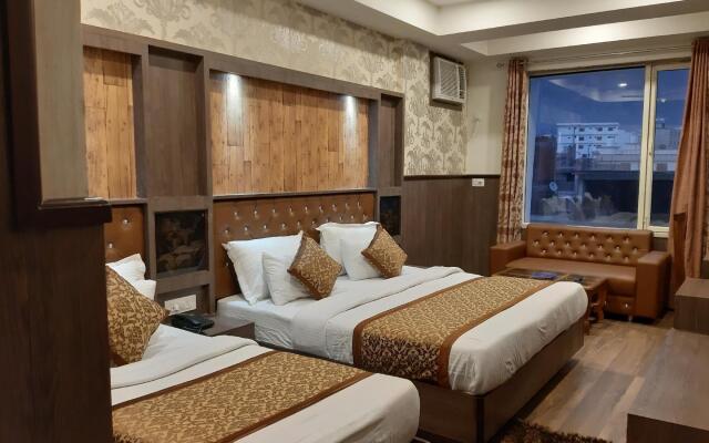 OYO 10752 Hotel Sitara International