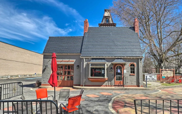 Charming & Walkable Fairport Village Apartment!