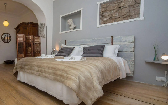 Purple Home Wisteria