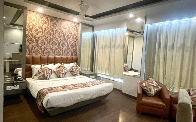 Hotel Narula's Aurrum