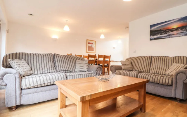 11 Towan Valley