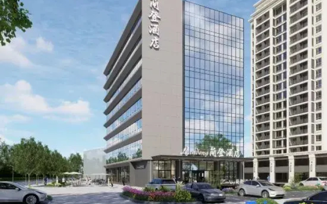 Panjin Landeng Hotel