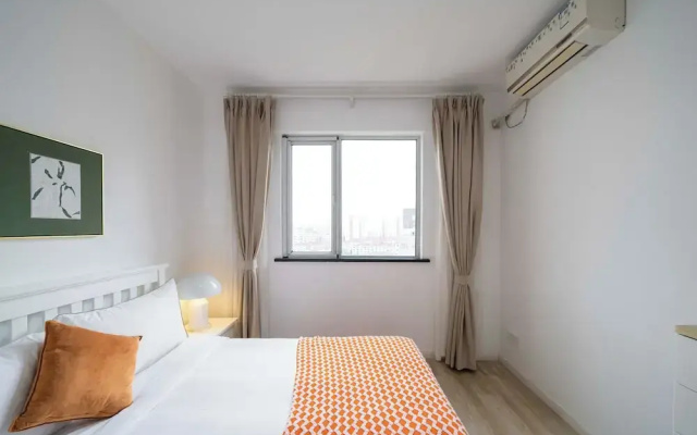 Tyms Luxury 4BR 2BA APT  Garden