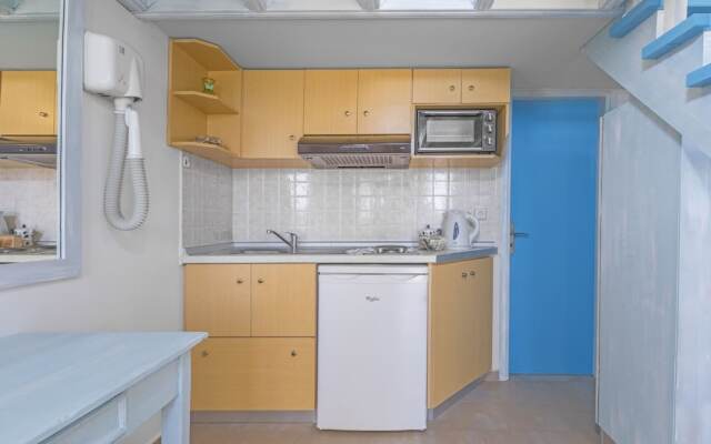 Haraki Mare Studios & Apartments
