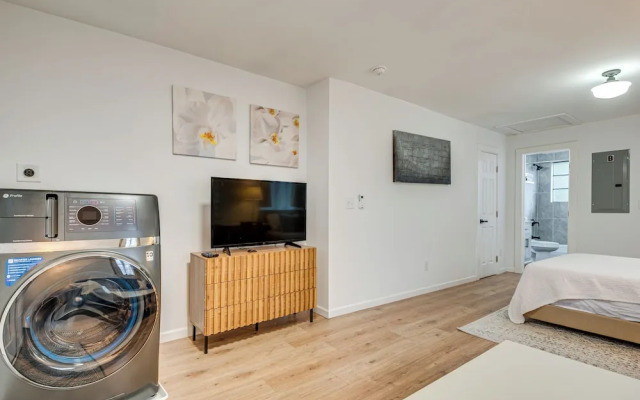 Studio Apartment Near East Atlanta Village