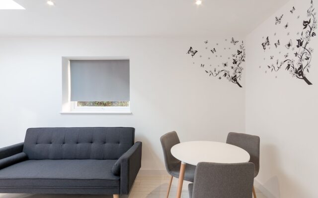 Bohr Lodge 1&2-bedroom flats