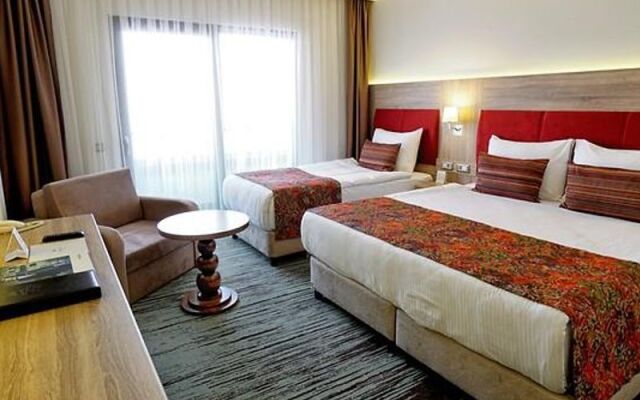 Orkis Palace Termal Otel