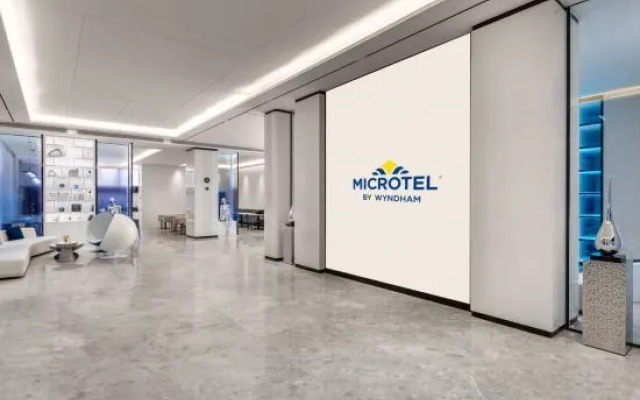 Microtel by Wyndham Xishuangbanna Mengle