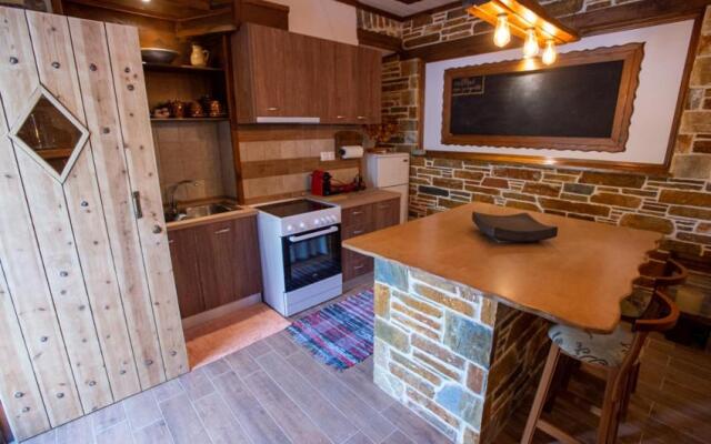 The Backyard Fisherman's House