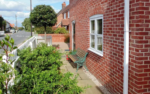 Baytree Cottage 1