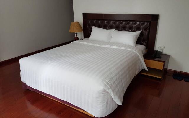 Tu Sakura Hotel