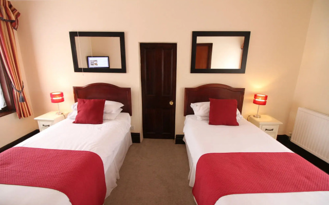 The Pilgrims Hotel