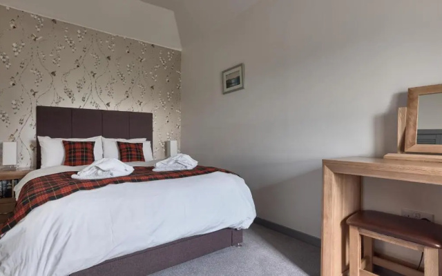 Monkstadt No 5 - MacQueen Cottage