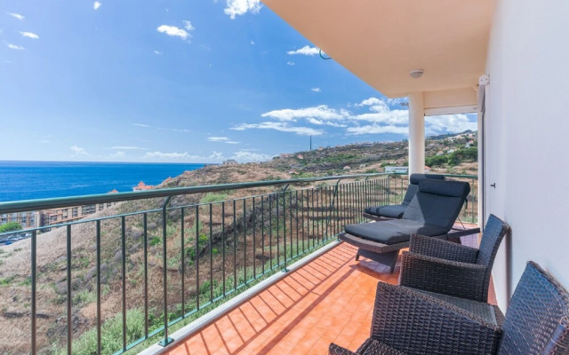 Stunning Apartment with sea view