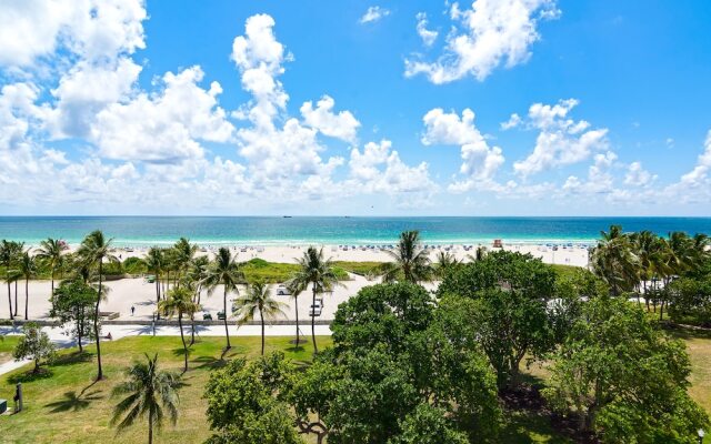 Strand on Ocean by Sunnyside Hotels
