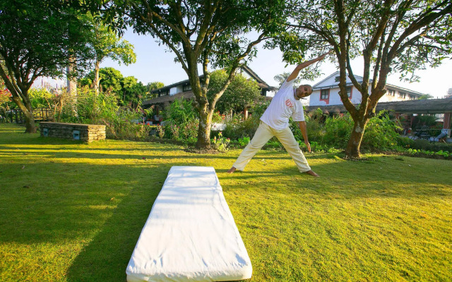Shangri-La Village Resort