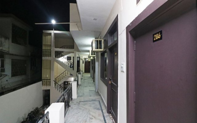 OYO 24473 Anuradha Palace