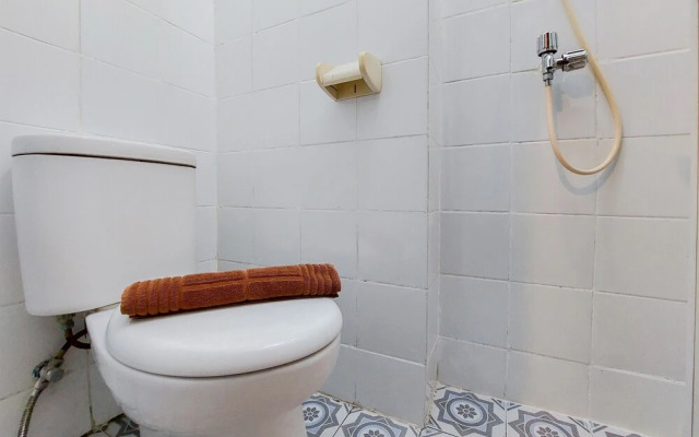 Relaxing And Homey Studio Sky View Apartment