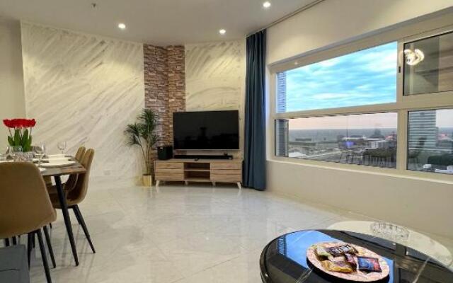 Almasarat Tower Sea View برج المسارات اطلالة بحرية