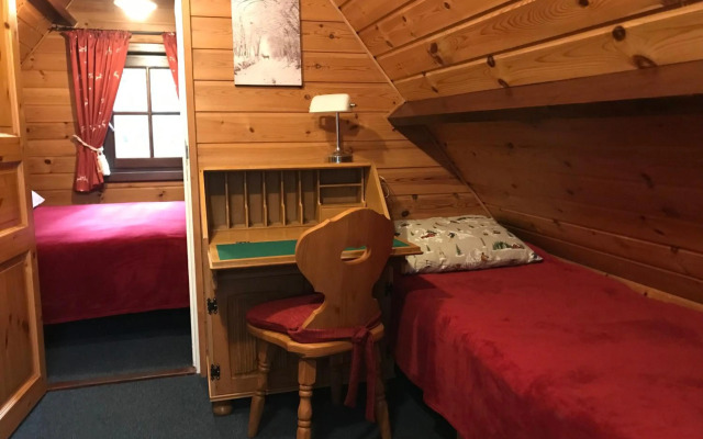 Romantisch Gastenverblijf 'Het Vogelhuisje'