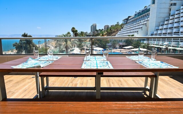 Galilee Triple Terrace