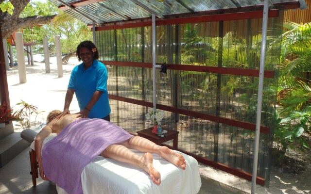 Sunrise Beach Cabanas Eco-Resort