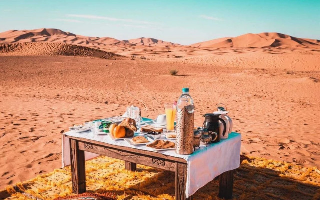 Desert Deep Camp