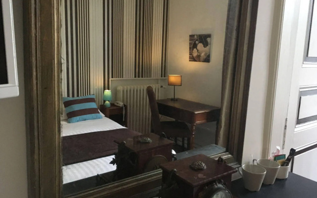 Hotel Val De Loire