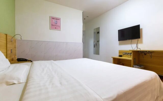 7 Days Inn Guangzhou Luogang Yonghe Development Zone Branch