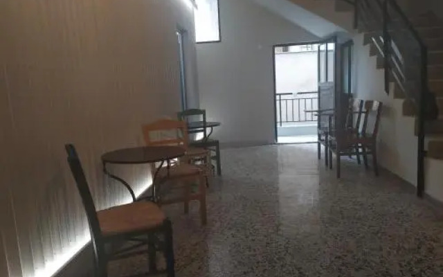 Thess Rooms Georgiou Katechaki 13