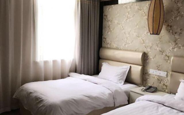 Jiayuelou Business Hotel