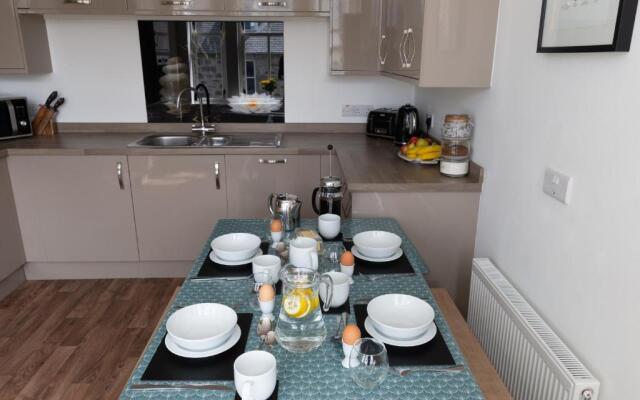 Harbour Street Apartment